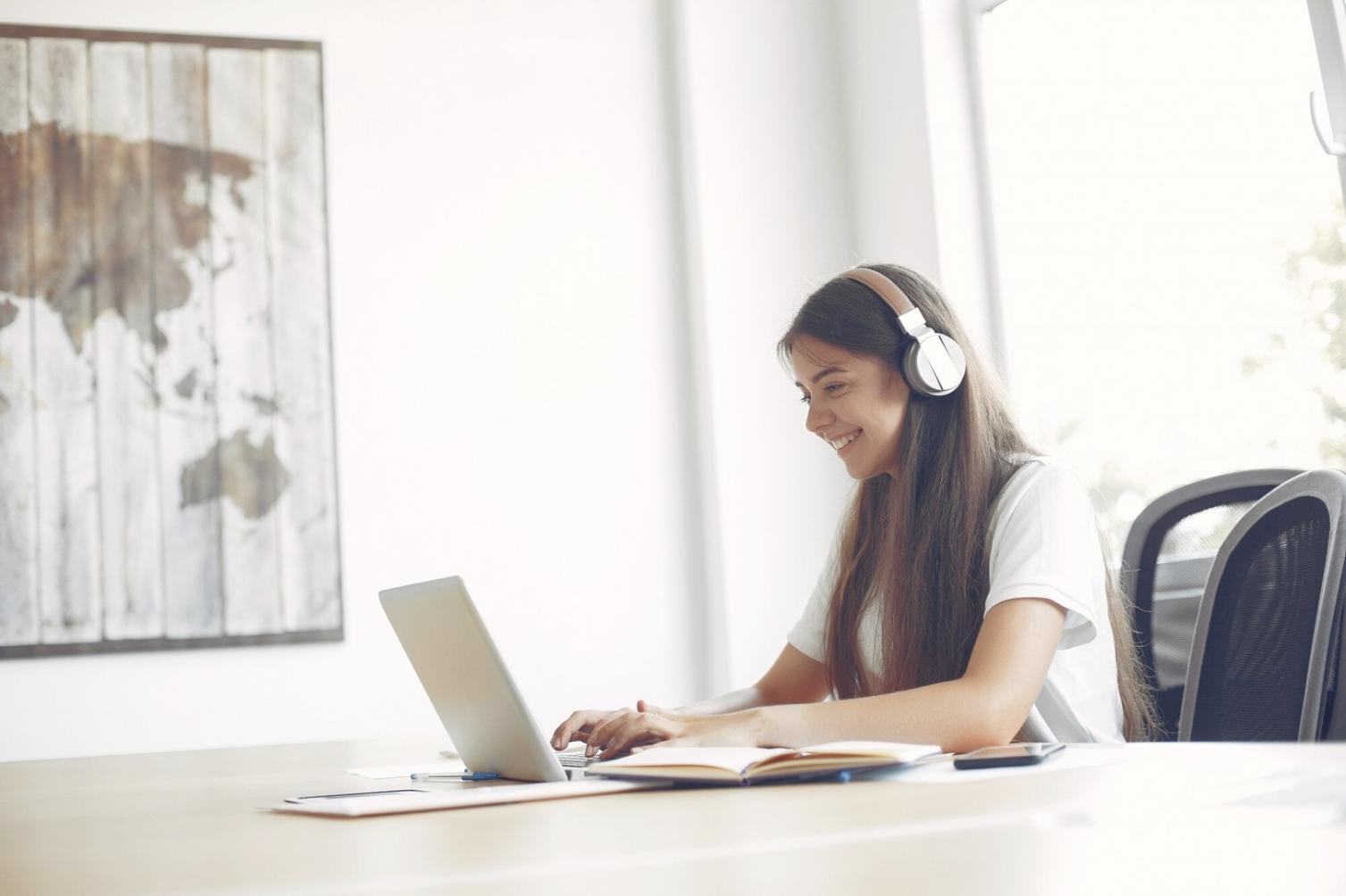 Sessione di coaching pratico in ambiente rilassante